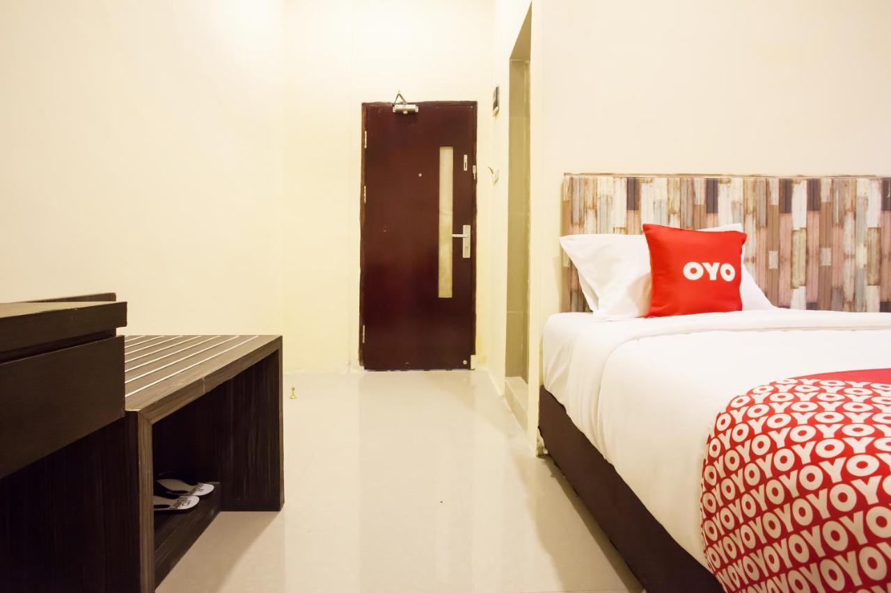 Oyo 2361 Hotel Winston Glugur Zewnętrze zdjęcie